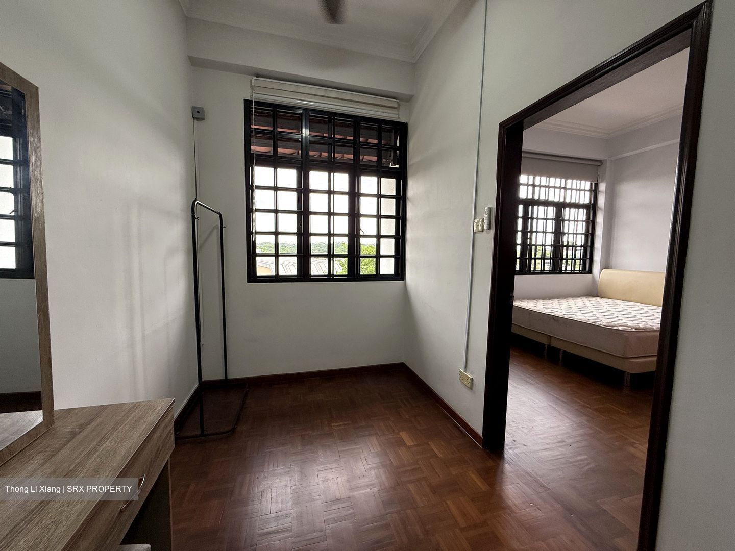 Garlick Park (D10), Terrace #504415581
